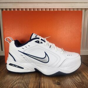 Nike Air Monarch IV Mens 8.5 White Silver Dad Training Sneakers Shoes 415445-102